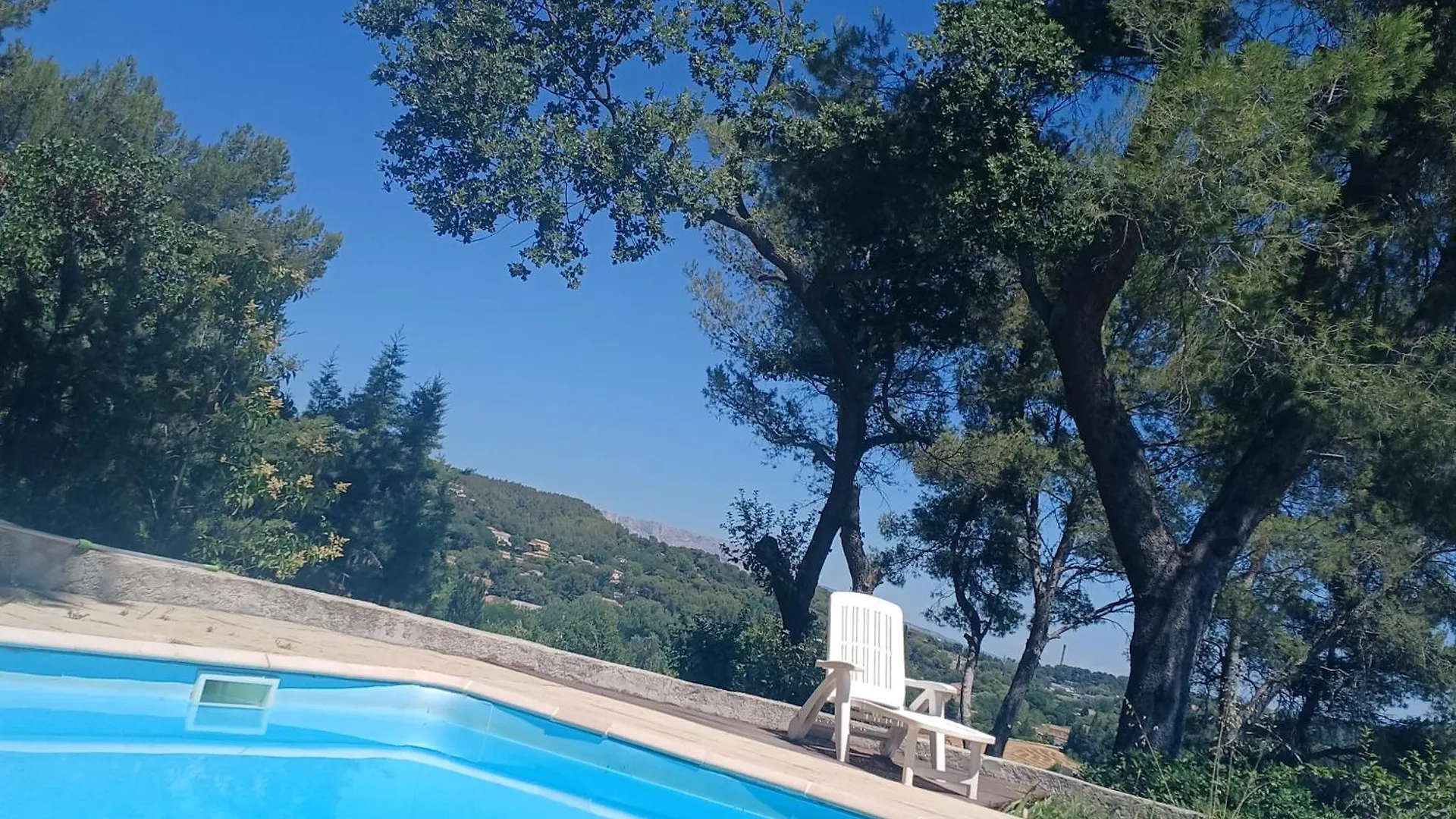 Confortable Studio Au Calme Avec Acces Piscine Et Parking Bouc-Bel-Air